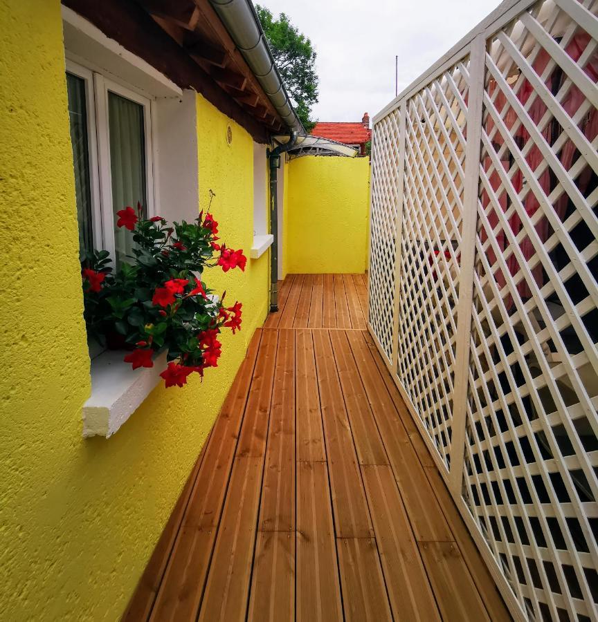 Bed and Breakfast Le Coin Des Artistes Giverny Esterno foto
