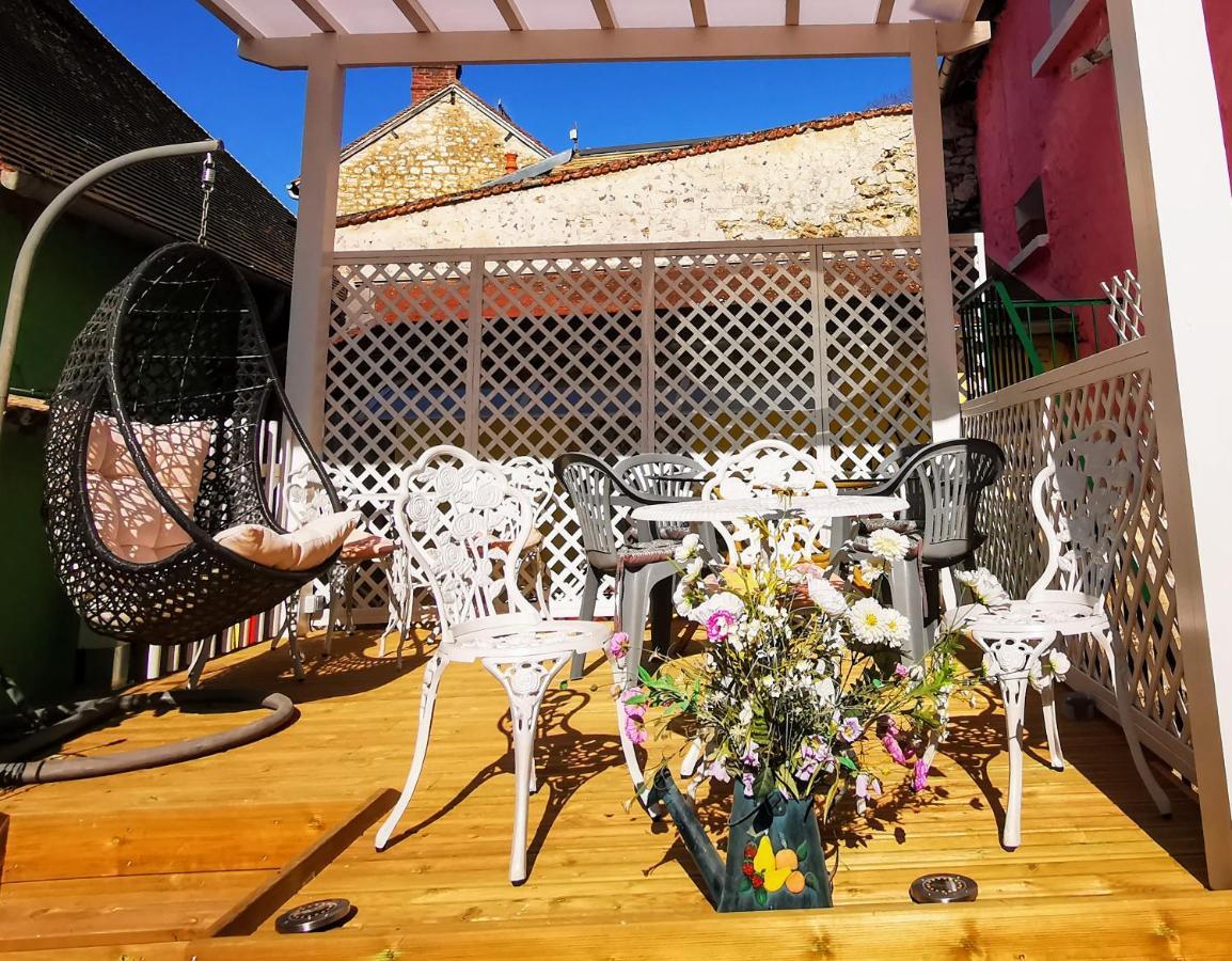 Bed and Breakfast Le Coin Des Artistes Giverny Esterno foto