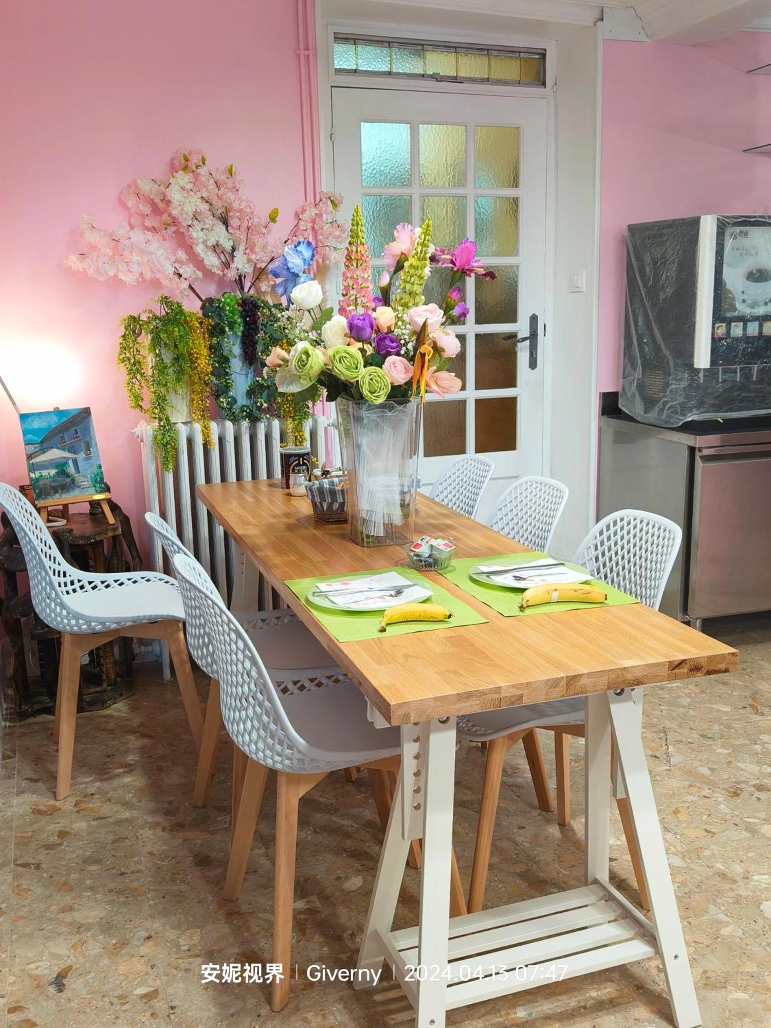 Bed and Breakfast Le Coin Des Artistes Giverny Esterno foto