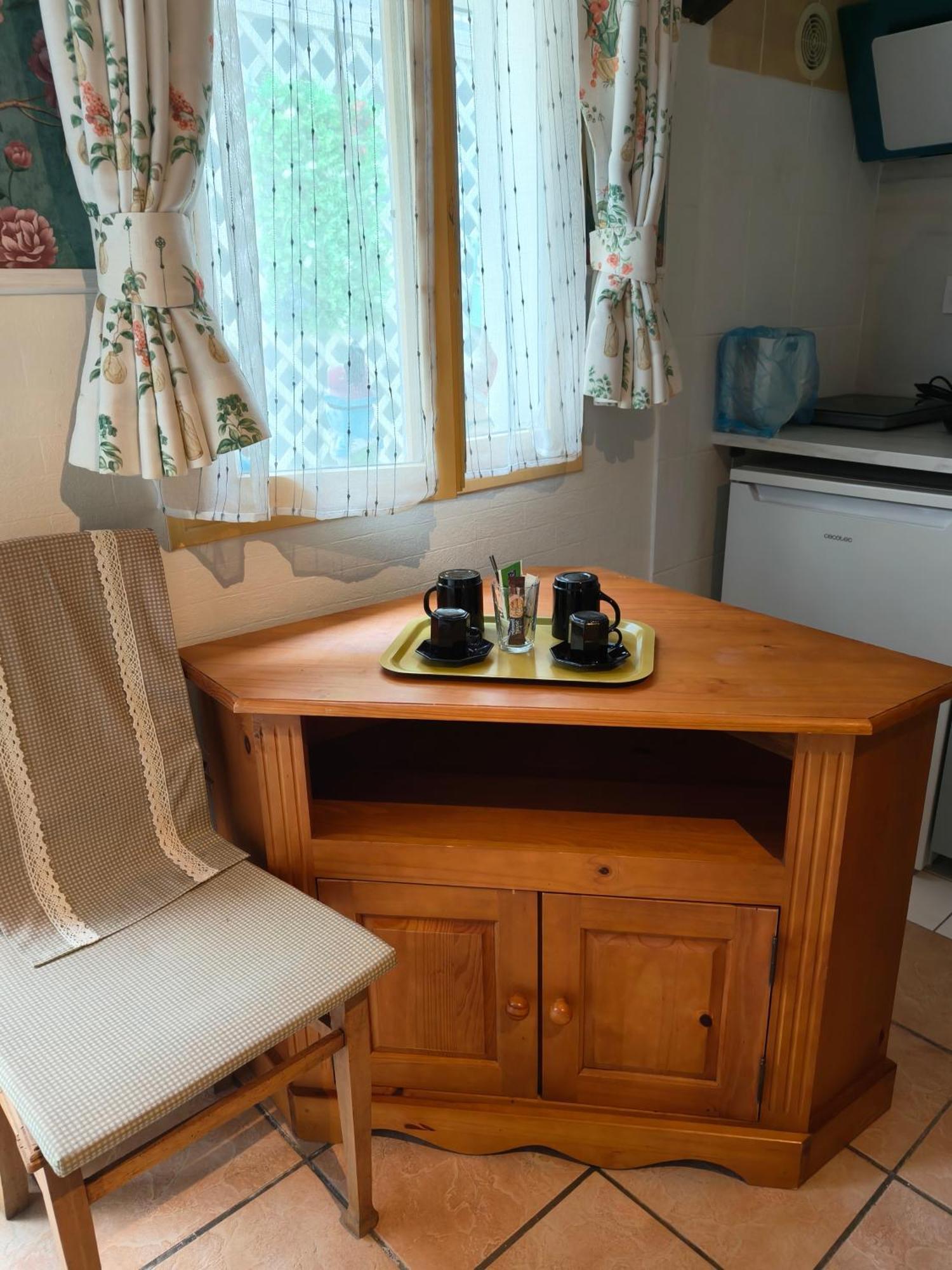 Bed and Breakfast Le Coin Des Artistes Giverny Camera foto